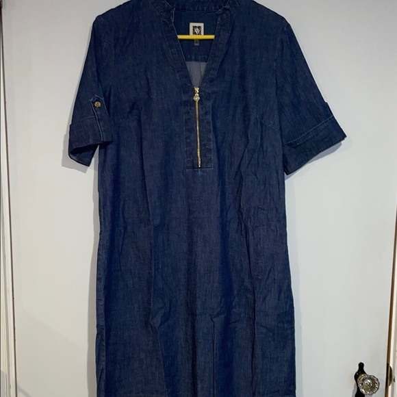 Anne Klein Blue Denim Midi Dress Sz 8 stretchy Jean material - Picture 1 of 8